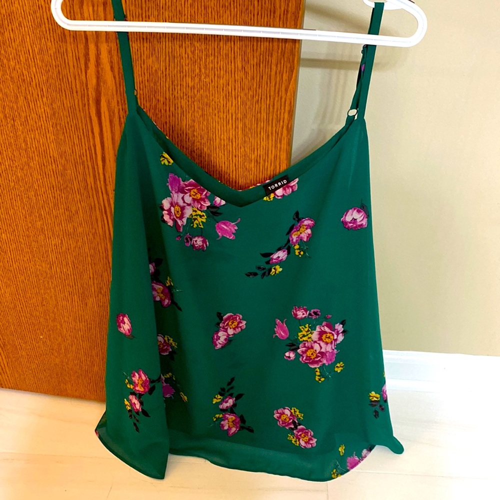 Size 5 Torrid Flowy Tank Top